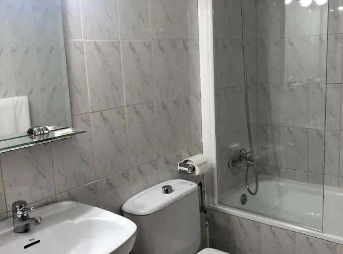 Hotell La Parrilla Monegros Ii *